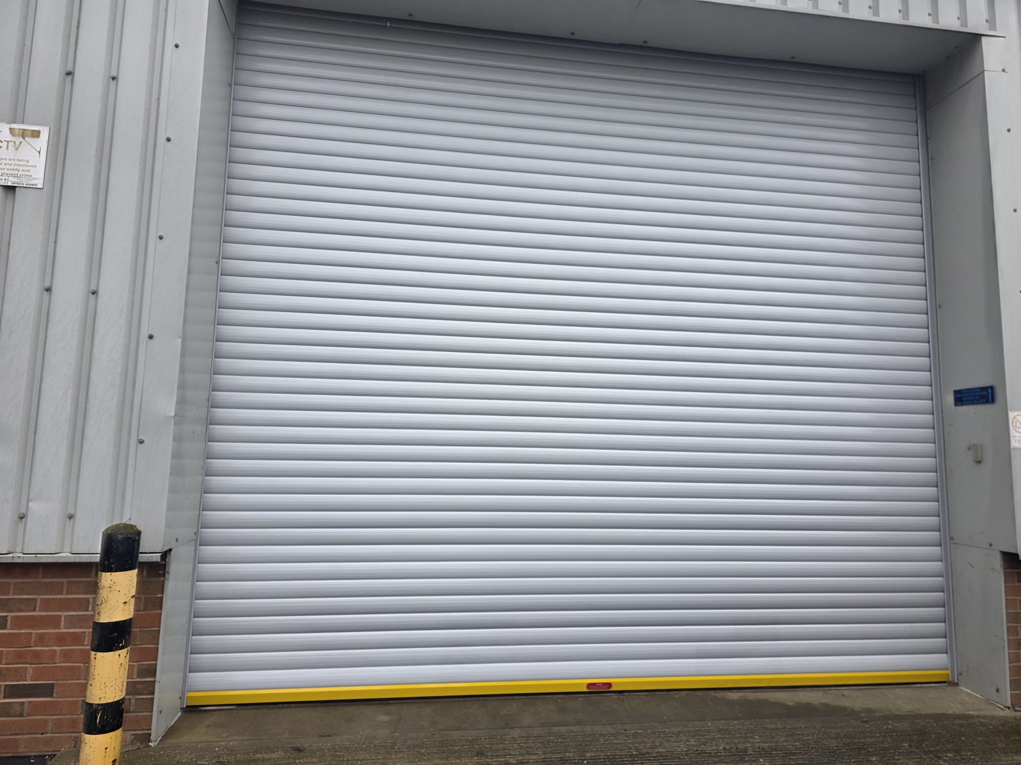 Galvanised external industrial roller shutter door